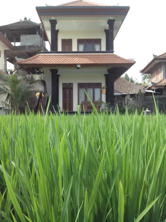 Puji Hostel And Bungalow Ubud Pokoj fotografie